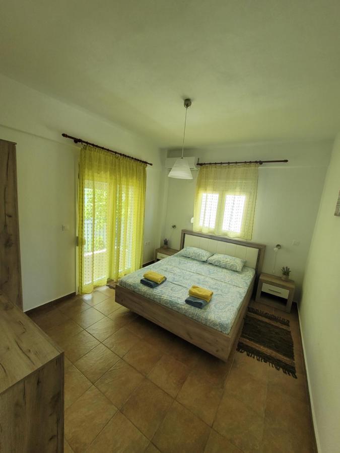 Apartamenty Rodzinne Kamena Vourla Exterior foto